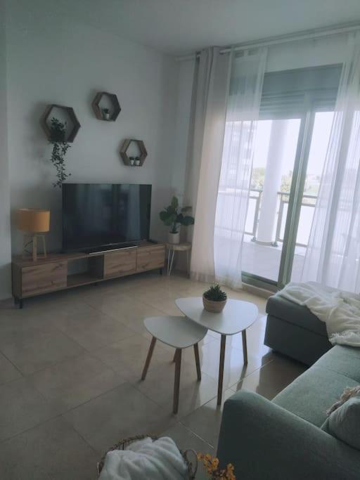 Moderno En Nova Golf & Met Apartament *